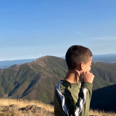 JessJames_10's profile picture. Insta : L_Rodrigo11_