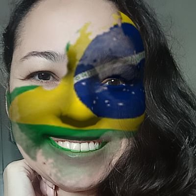 Brasileira, partido direita 🇧🇷, democrata... eloquente, as x.... polêmica, talvez... normal, as x...
mãe atípica com ❤️