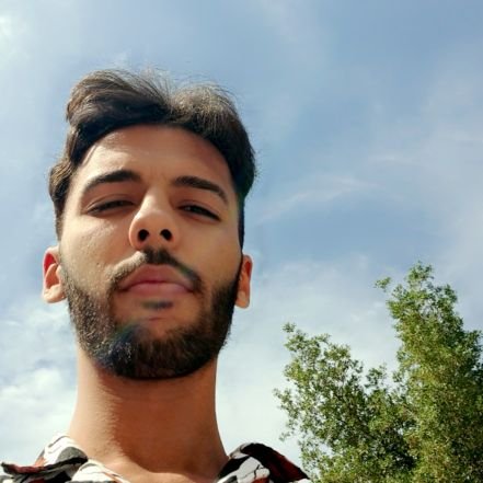 witcherb0y's profile picture. شخصاً واحد وقلباً واحد كفيل بأن املي لهُ كل اوراقي كتابتاً..... الفائض من مشاعري يخرج هكذا ف ما بالكم بداخلي؟؟