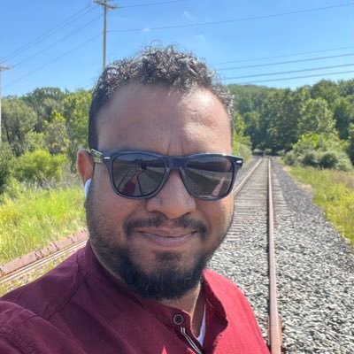 amphebian_jay's profile picture. Traveller, Lewis-ian, Photojournalist, Cross-Cultural Specialist, Storyteller, Poly something (!=wise kind), Social Psy Enthusiast, NeuroDvrnt, Eternal follower