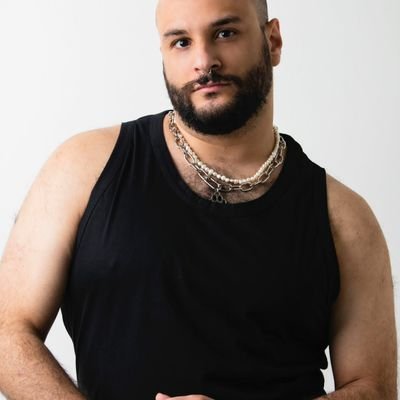 Não acredito em destino, acredito que a vida e formada por coincidências https://t.co/ZBuoJO3jOs