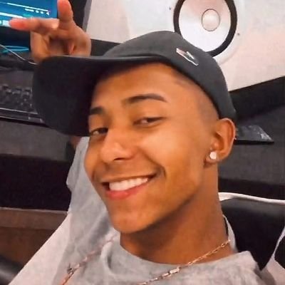 siga-me no insta: https://t.co/yzZiGwjDg6
ouça minha música nova no link abaixo 🖤