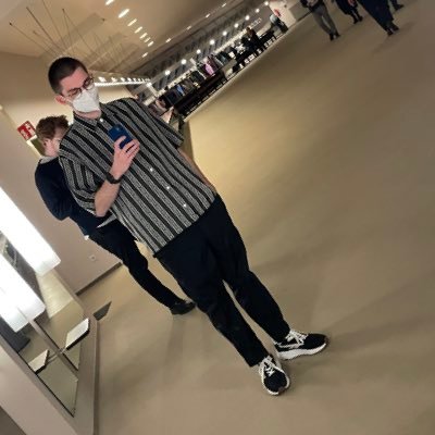 _cozmic's profile picture. 