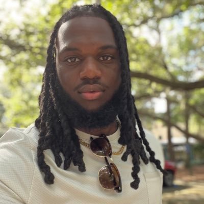 AyeJames_02's profile picture. CEO of Two Syk Vybez Clothing Brand LLC 👕👔🧢🔥 
DE✈️NC 
Black Business Owner
Lover of Music 
#ΦΜΑ #BeAboutIt #1898 #Musicistherapy