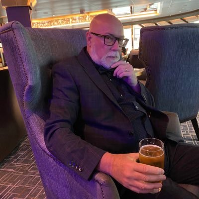 Essex boy, Chelsea fan & 2 x Champions of Europe AND THE WORLD again!!CST,CPO,Live in the Toon. Distinguished Legacy Fan, Live life, Love Golf 🏌️