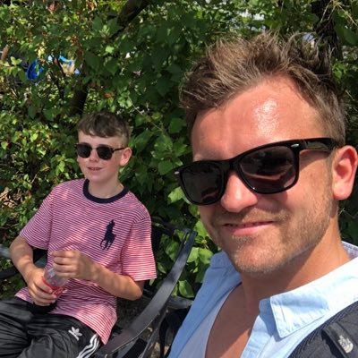 Rangers and Liverpool daft 💙🤍❤️Golf daft.....Father.....Joiner.....tadger. Male model...... for bookings.....seek help 🇬🇧🏴🇬🇧🏴
