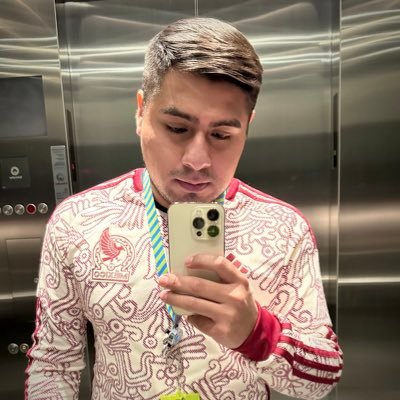 NinoUri's profile picture. 