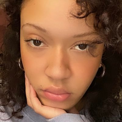 leahweekess's profile picture. 