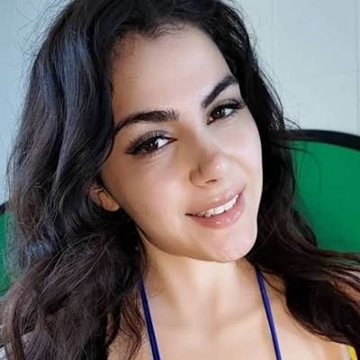 candytee15's profile picture. 