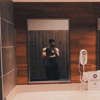 LittleStewart31's profile image