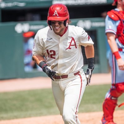 @whitesox • @RazorbackBSB alumni