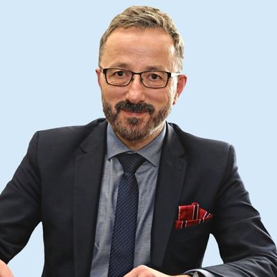 Poseł na Sejm RP (PO/KO). Łodzianin. Samorządowiec. Wiceprezydent Łodzi 2010-2019. Prezes Stowarzyszenia Neokonserwatyści.