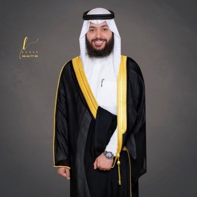 ﴿ قُلْ هُوَ اللَّهُ أَحَدٌ اللَّهُ الصَّمَدُ لَمْ يَلِدْ وَلَمْ يُولَدْ وَلَمْ يَكُنْ لَهُ كُفُوًا أَحَدٌ ﴾ .#مُعلم #لغة_عربية 🇰🇼