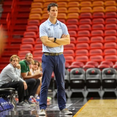 Basketball Coach 🏀 Born and raised in Quito, Ecuador 🇪🇨 Former Basketball Pro, Ecuadorian National Team
