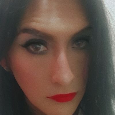Soy una chica trans q le gusta hacer amistades