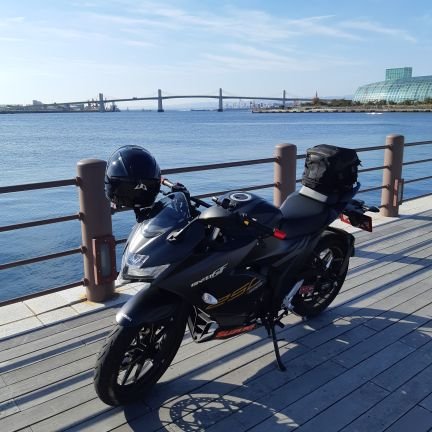 40代半ばでバイクデビューした、おっさんライダーです。仲良くして貰えると幸いです。気軽に絡んで下さいね。
無言フォロー失礼します。