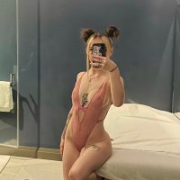 Claire | YYZ-YOW (@carlacandyy) 's Twitter Profile
