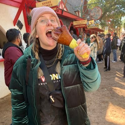 _mooseamaximus's profile picture. She/Her | OkState Alum