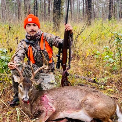 Denisse♥️ Chasing big bucks deep in the East Texas muck. 🦌