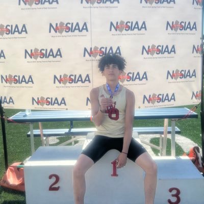 Class:2024 | HS: Mount olive | St: (NJ) | Events: 200m/Lj/400m | Ht: 6'2| Wt: 170 | 200m:21 | Future: Olympian🥇Contact: 201-560-8576