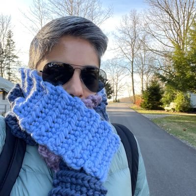 SuriR's profile picture. 🏳️‍🌈🇦🇹🇱🇰 Lover of cities, fútbol, pop culture, and well-executed plans. I don't drink well liquor, even during these End Times. (she/her)