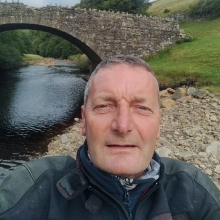 TonyHolroyd2's profile picture. 