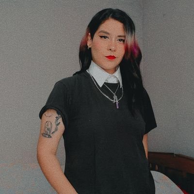 Placebo como soundtrack de mi vida ❤/ All Soulmates are welcome/ You!Motherfucker with the videocamara!/I'm forever black-eyed