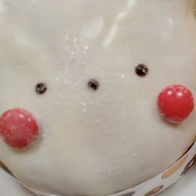 ⚠️なりすまし垢ができているので注意してください。報告できる方はお願いします🙇
高3(07)です!気軽に話しかけて下さい!基本的にハイテンシ
勉強垢、日常垢 タメ⭕
無言フォロー失礼します
インスタ:3asukaqqwr