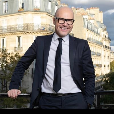 boris_vienne's profile picture. Notaire