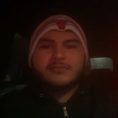 aponc1126's profile picture. nothing but good vibes when it comes to me 🪐