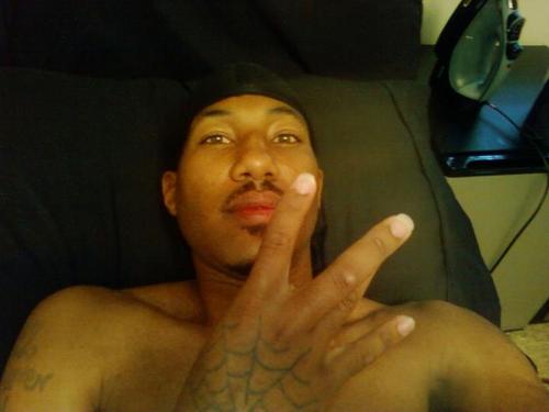 redboy_jg's profile picture. 6'2, hazel eyes, light skin, likes to get money all day every day