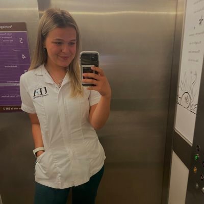 #HelloMyNameIs Kate 👋🏼 occupational therapy student, qualifying in feb from UEA 🌼 eating disorder support worker and crochet enthusiast 🧶