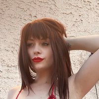 Eva (@eva_cumbee_) 's Twitter Profile