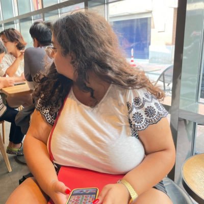 متطفّلة Profile