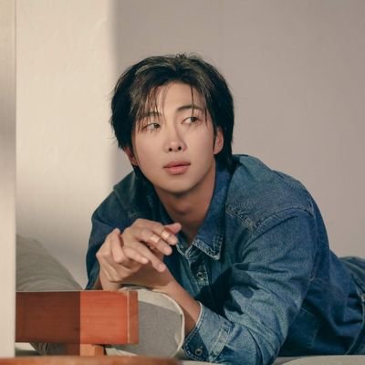 Pronouns - she/her | 25+
▪️Fan account for BTS
▪️Focused more on Kim Namjoon. So content will be more Joon centric. 💜
Stan Linkin Park