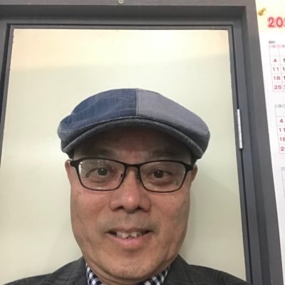 大阪府柏原市でメガネの平和晃補聴器センターを営み商店街活動を通して地域活性化に取り組んでいます。いつも前向き、いつも笑顔、今ある事に感謝を心がけてます。世界平和の為の一切である。