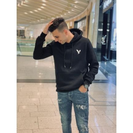 Mo7med1_72's profile picture. For away as the clouds 🚬