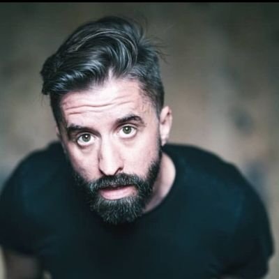 When I'm dead I want the word 'humble' to be written on my statue.
https://t.co/ZSTtFHUiqz
@juliandeanecomedian Instagram/Facebook