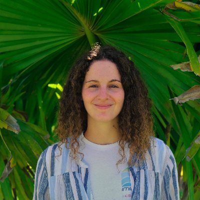 Ecologist interested in understanding how global change modulates plant-animal interactions🌴🍒🦜🪻🐝 | Amateur painter and percussionist 🎨🥁 | Murcianica 🍋