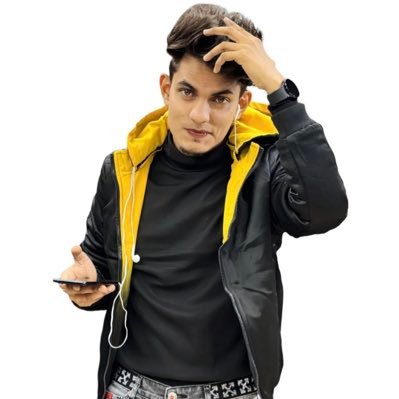 Praveen81088523's profile picture. website - https://t.co/QlUaAMVrEZ