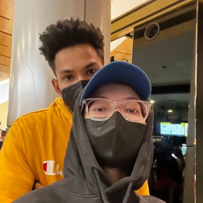 shrhamira's profile picture. A ♡