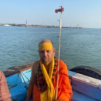 Swamy Narayana Theerth (@narayanatirth) 's Twitter Profile