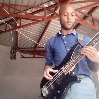 maneya27's profile picture. 