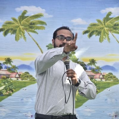 PrashantGade4's profile picture. Proud Indian...🇮🇳 Inspiration SRK... Believe in Secularism...