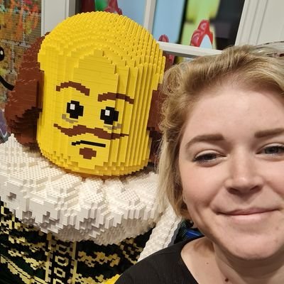 MrsRJOwen's profile picture. Second in English. Whole School Literacy Lead. NPQLL 2022/3. North East 🇬🇧Juggling the classroom and motherhood since 2007.