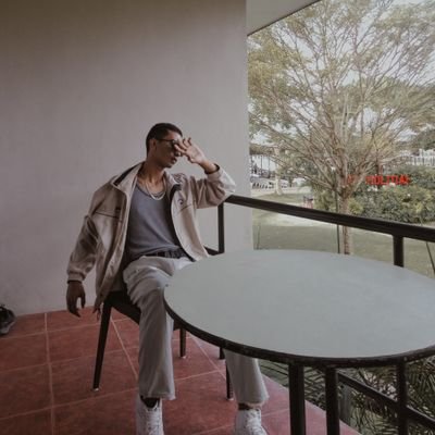 Active at Night//Davao//5'8//Sagittarius ♐ // 🇵🇭 🇮🇳