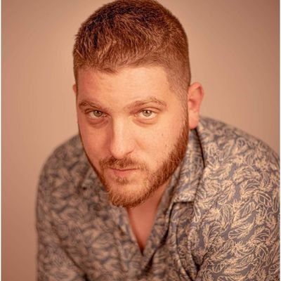 French/English
Alex Katzmann - Writer -
Founder of the ELVJ Large Economy Sea Snake Grapevine Dreamic Theorem -
Founder of The Worm God