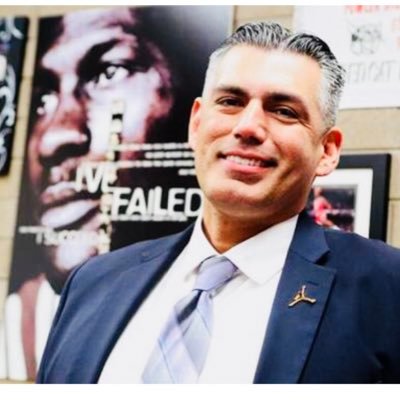 Husband l Father | CSU Fresno EOP & EdD Alum | Fowler HS Alum I Agent of Equity I Author @RLPGBooks  I Leader I President: Culturally Responsive Educators, LLC