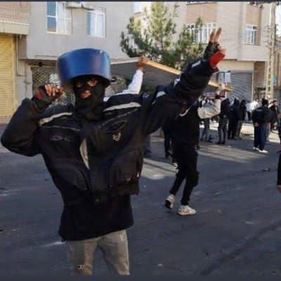 amirrzakord's profile picture. Ez kurd im☀️Ez serbilind im🦅ez ê nekevim
ڕۆژگارێک لە شاخی قەندیل گیانی خۆم بەخت دەکەم بۆ کوردستان
له ت له تم كه ن، بمكوژن ،هيشتا ده ليم كوردم ئه من
