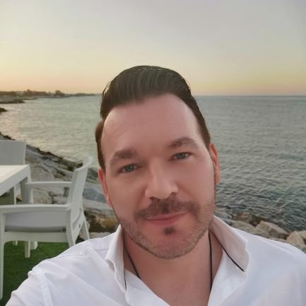 MikeIIXII's profile picture. 